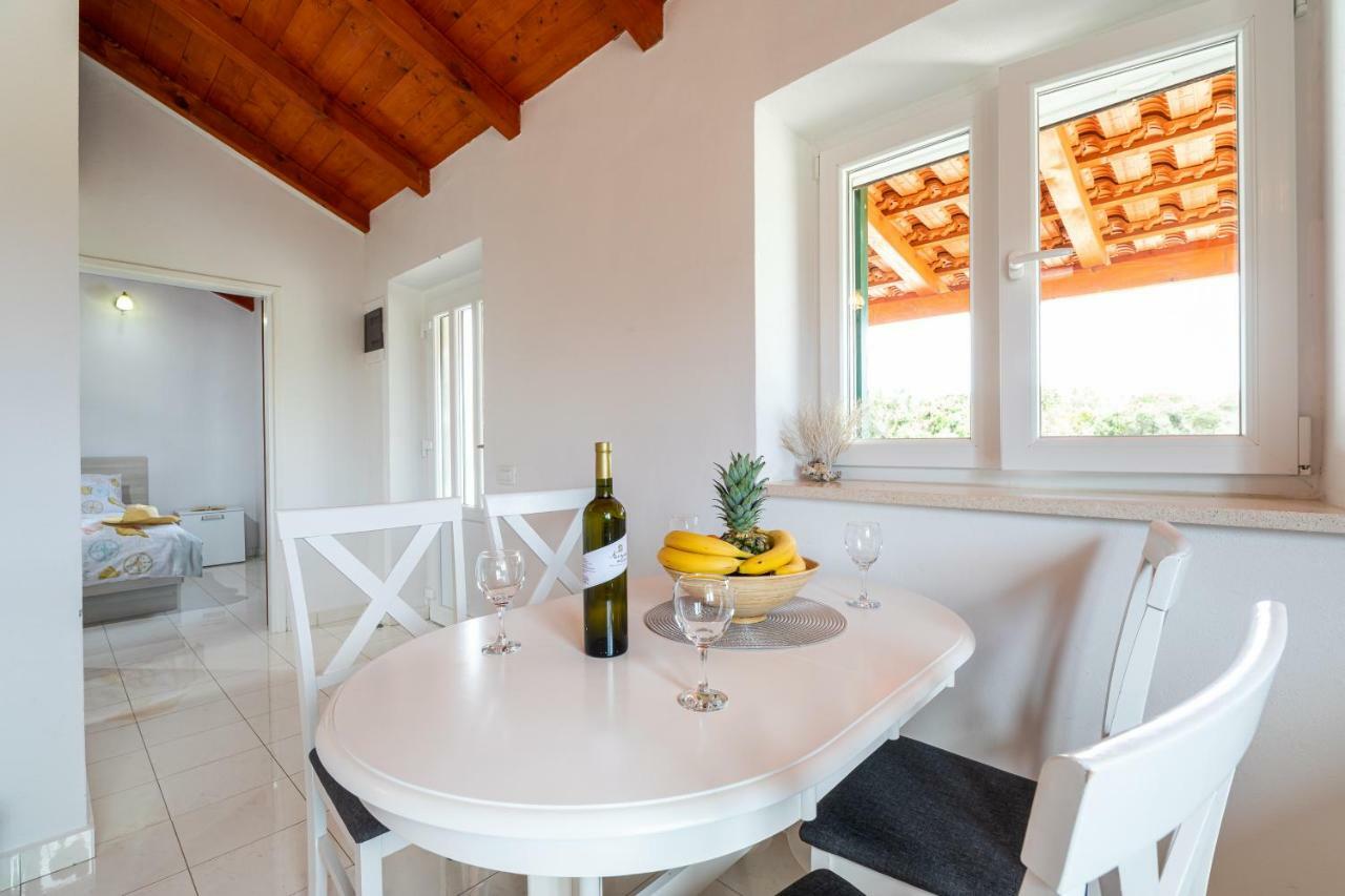 Vila Vineyard House & Olive Grove House Račišće Exteriér fotografie