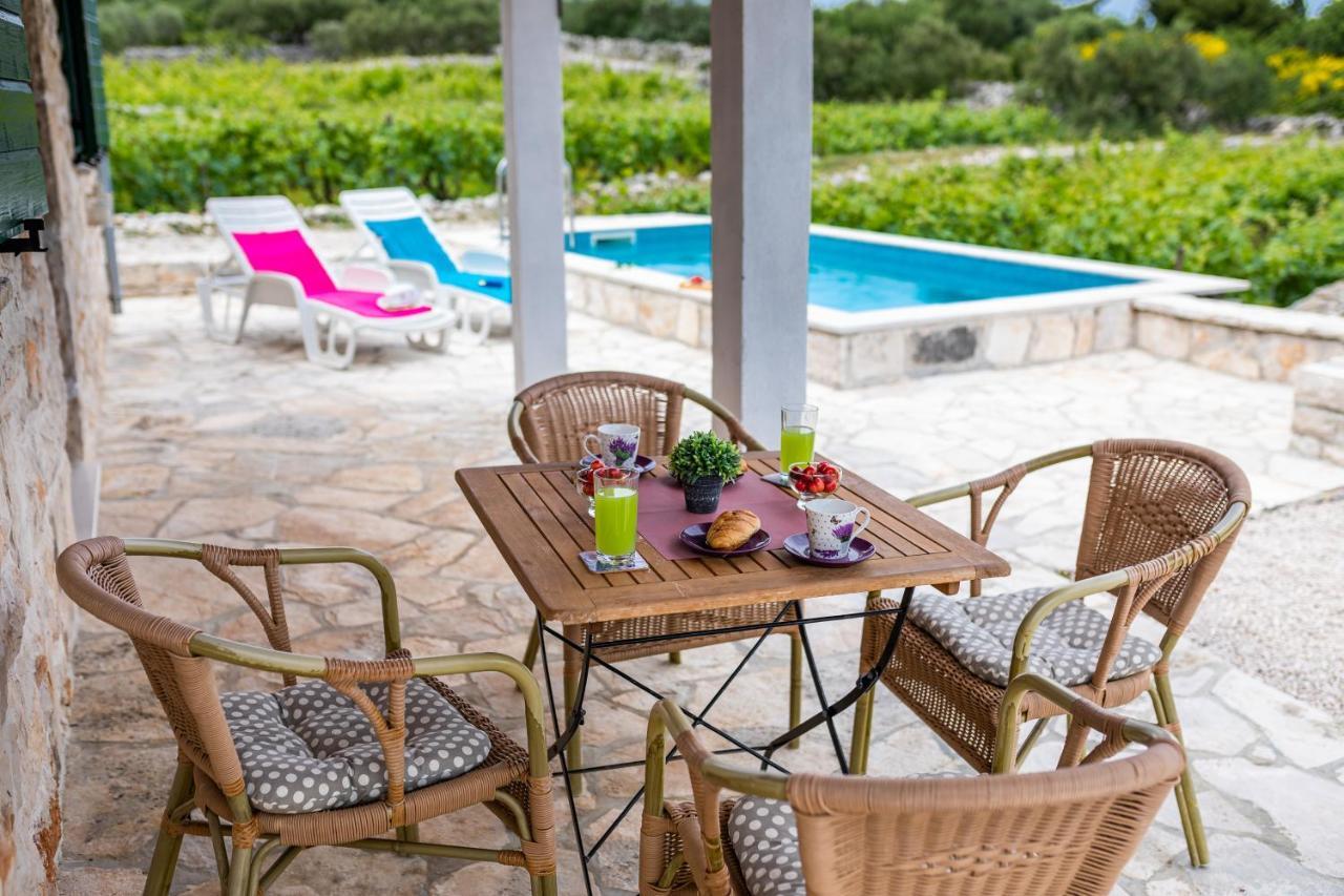 Vila Vineyard House & Olive Grove House Račišće Exteriér fotografie